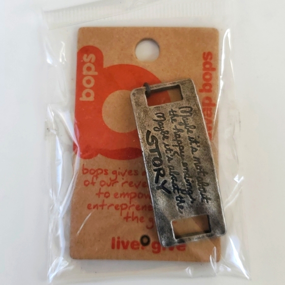 Boutique Swap Bops Adornment Charm Happiness and Story Any Necklace or Bracelet - Picture 1 of 6